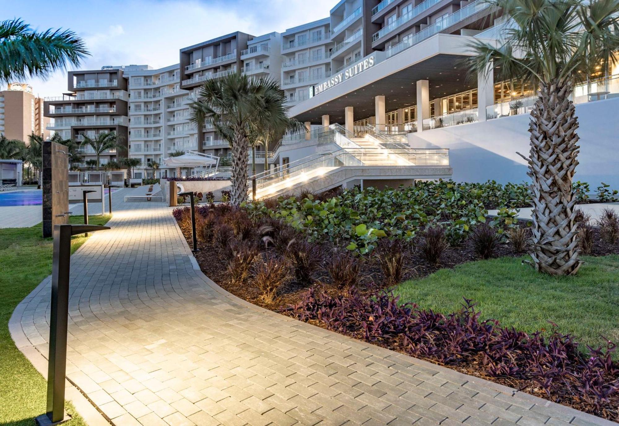 Embassy Suites By Hilton Aruba Beach Resort Palm Beach Extérieur photo